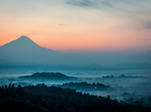 6 Spot Sunrise Terbaik di Jogja yang Wajib Kamu Datangi
