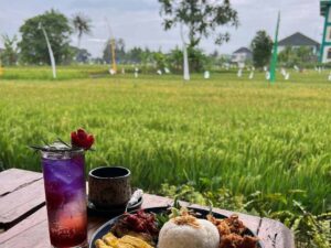 “Wajib coba! 5 Tempat makan di Jogja yang bikin kangen balik lagi.”